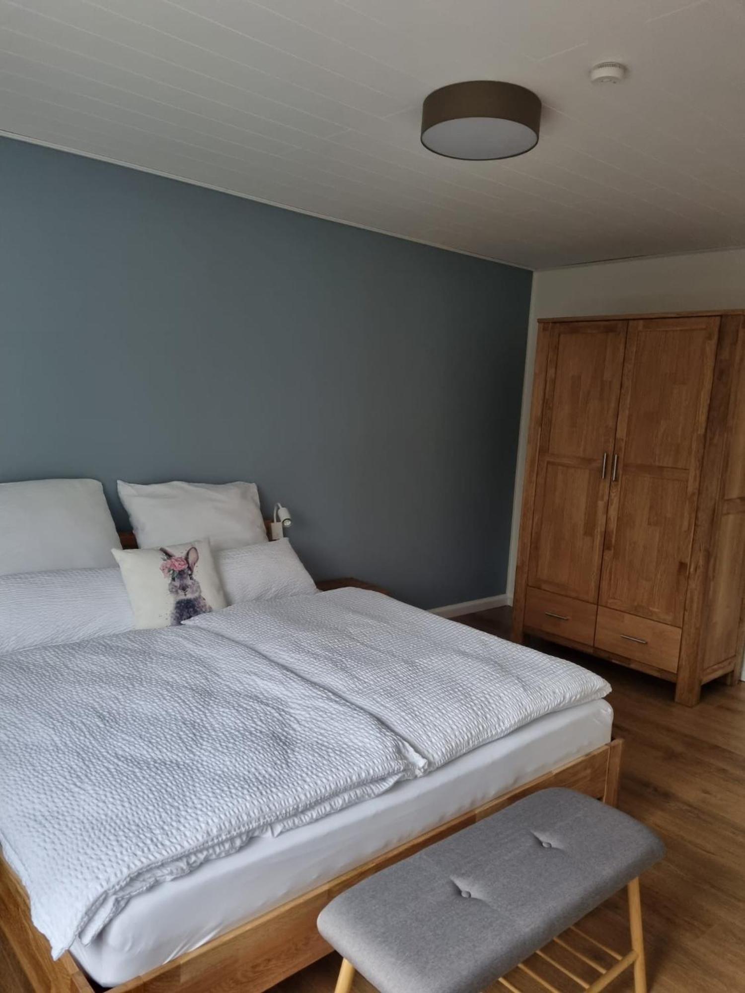 Ferienwohnung Am Rheinpark Эммерих Экстерьер фото